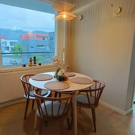 Newly Renovated Apartment With Seaview Stavanger Exterior photo