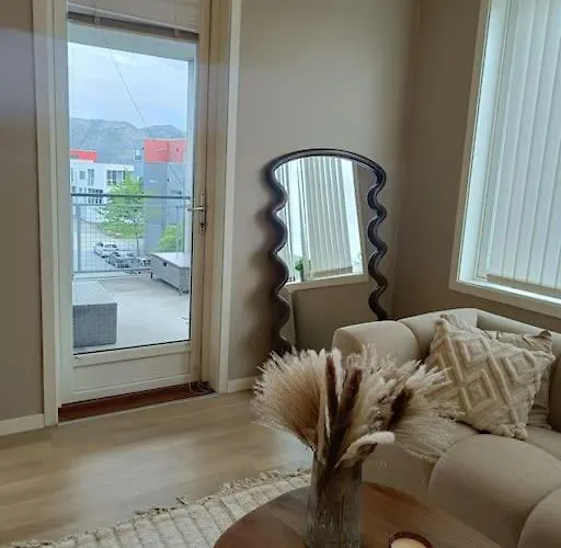 Newly Renovated Apartment With Seaview
